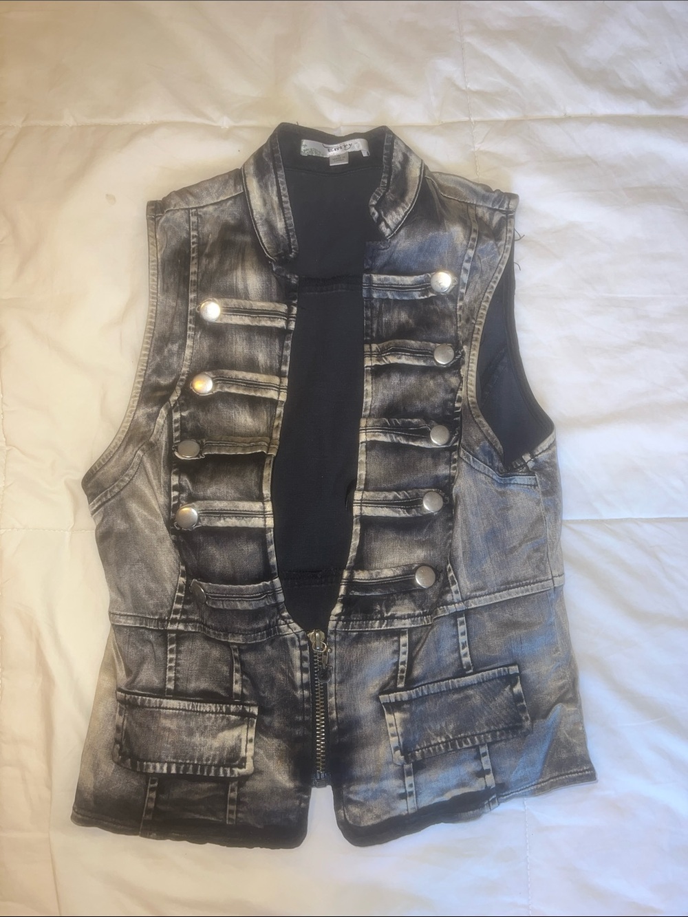 Entry Black & Washed Gray Military-Inspired Button Vest